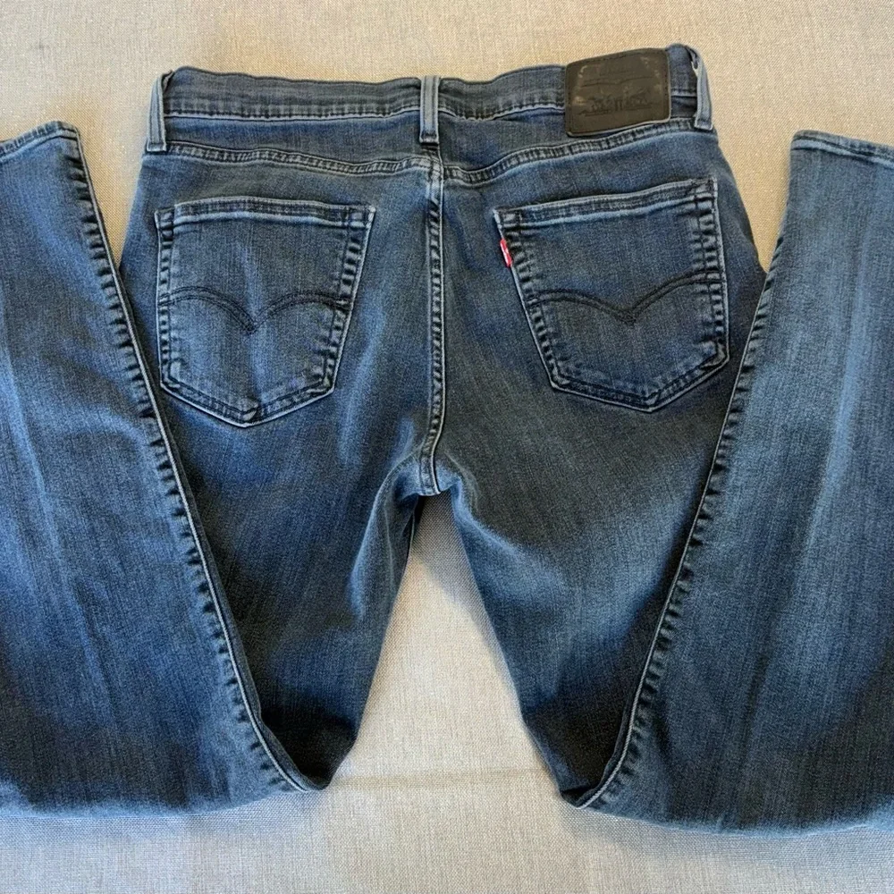 Levi's 511 Jeans Mens 34 X 30 dark Blue Premium Denim Big E black label